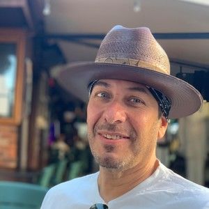 Meet your Posher, Gary